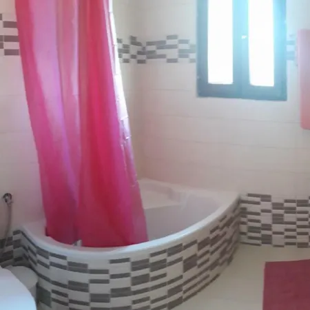 Villa Cleopatra *