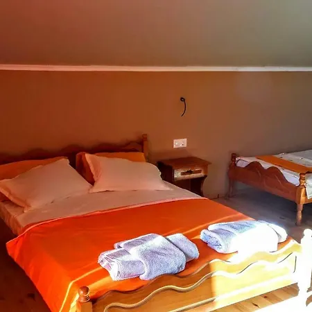 Cleopatra Villa *
